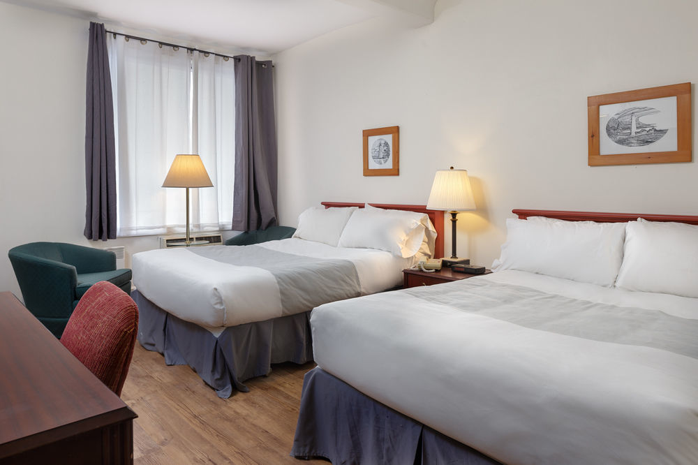 Picton Harbour Inn エクステリア 写真
