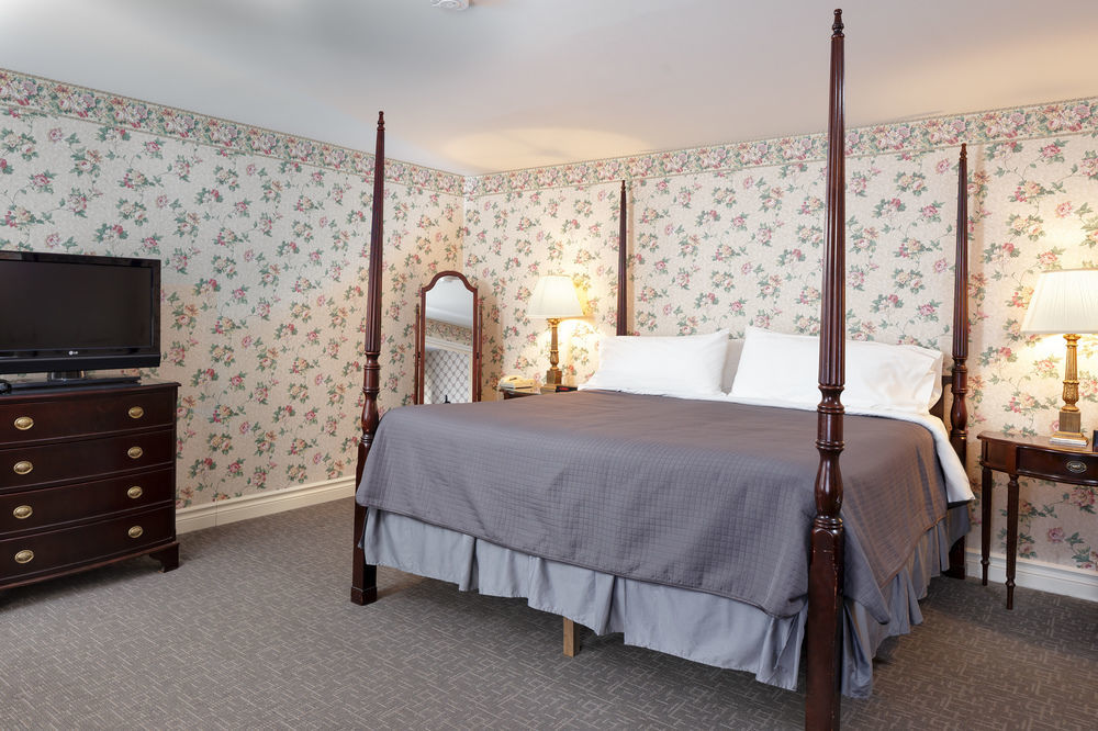 Picton Harbour Inn エクステリア 写真