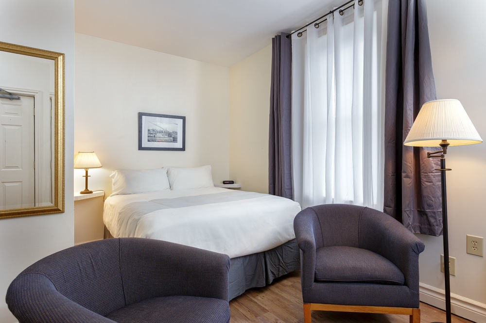Picton Harbour Inn エクステリア 写真